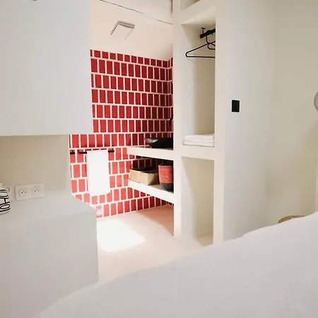 לינה וארוחת בוקר Nora. Uma Nua House Pour 1 A 14 Personnes Saint-Victor-la-Coste
