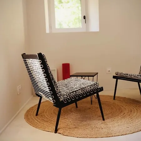 Nora. Uma Nua House Pour 1 A 14 Personnes Saint-Victor-la-Coste